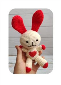 عروسک خرگوش دل فلبی